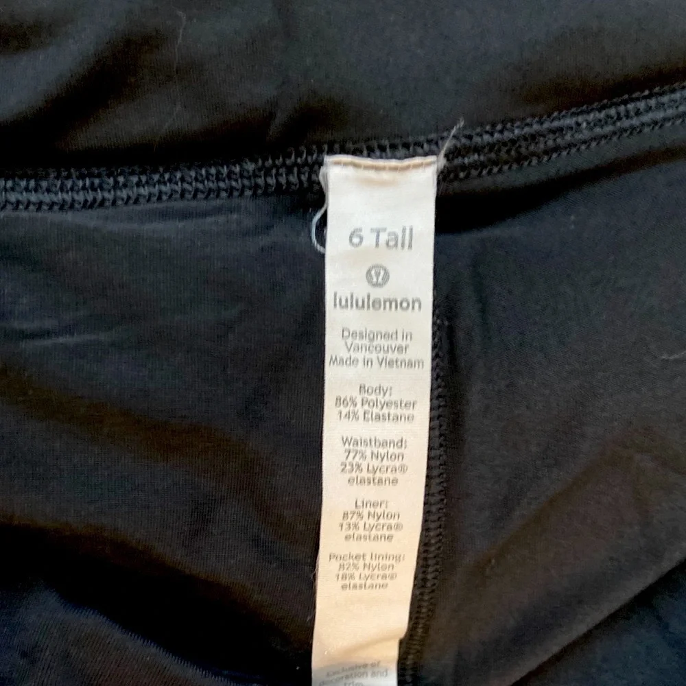 Lululemon Black White Ditsy Print Skirt Skort Classic Tennis Golf Size 6 Tall